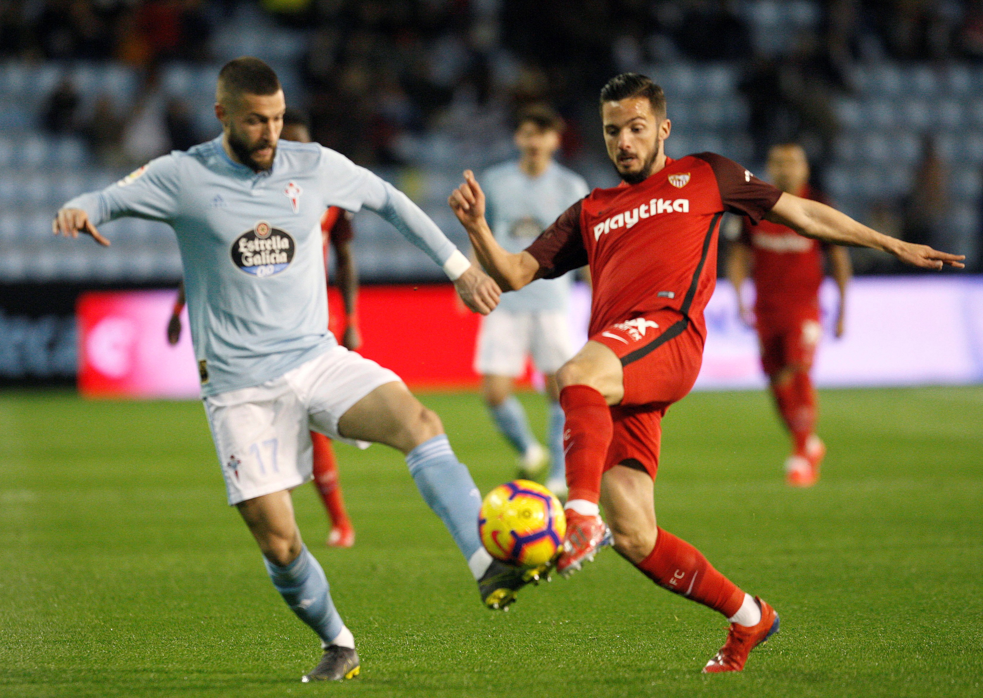 凭借卓越表 凭借卓越表