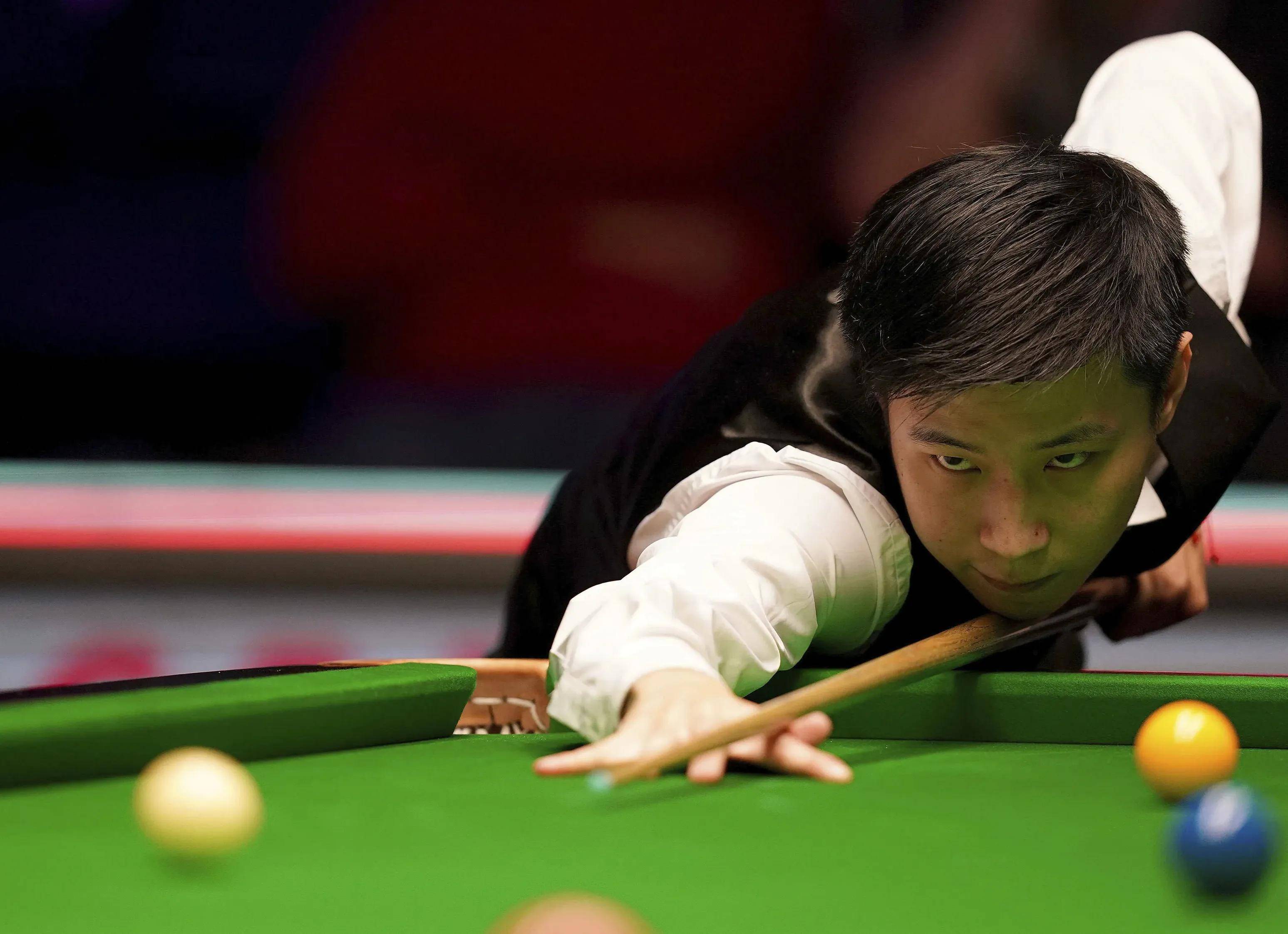 可能同时受 可能同时受