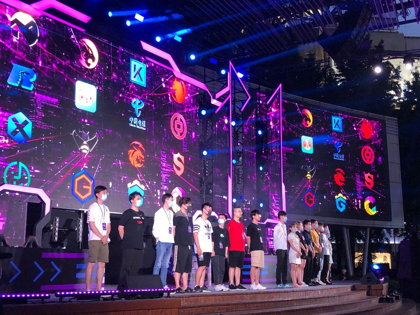 现热火战斗 现热火战斗